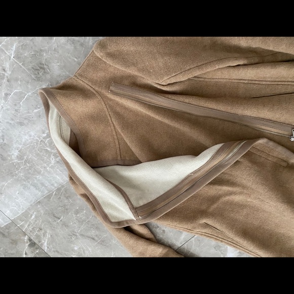 Wool Jacket - Picture 2 of 4